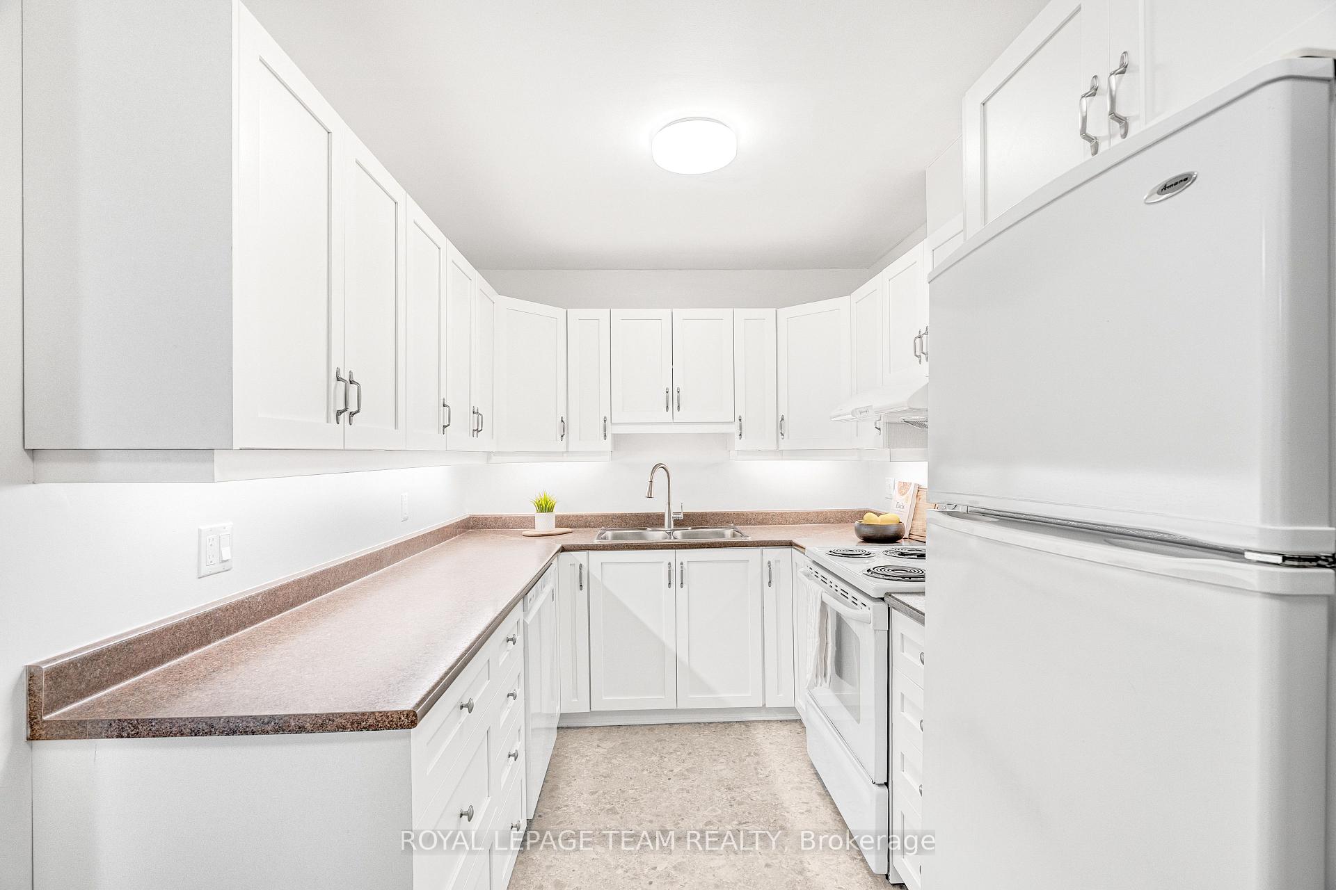 Photo 4 of Unit 15, 121 Castlefrank Road, Ottawa, Kanata - Glencairn/Hazeldean — HOMEH
