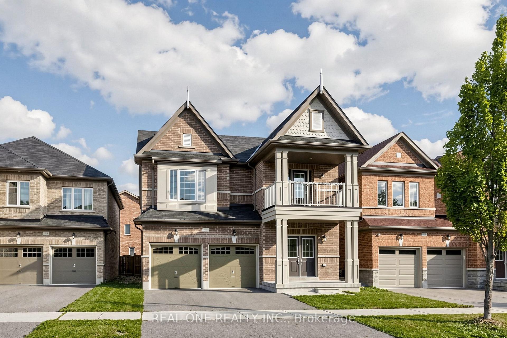 Photo 2 of 108 Hubner Avenue, Markham, Berczy — HOMEH