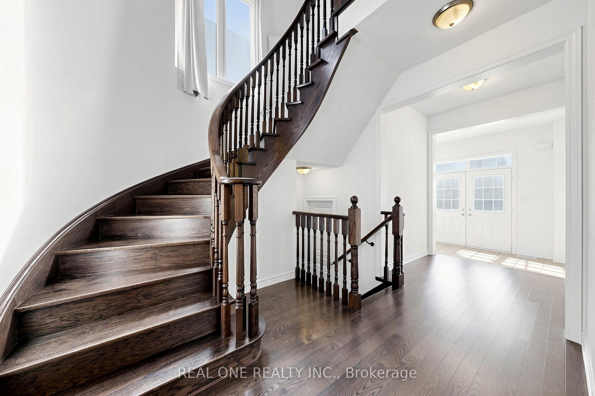Photo 18 of 108 Hubner Avenue, Markham, Berczy — HOMEH