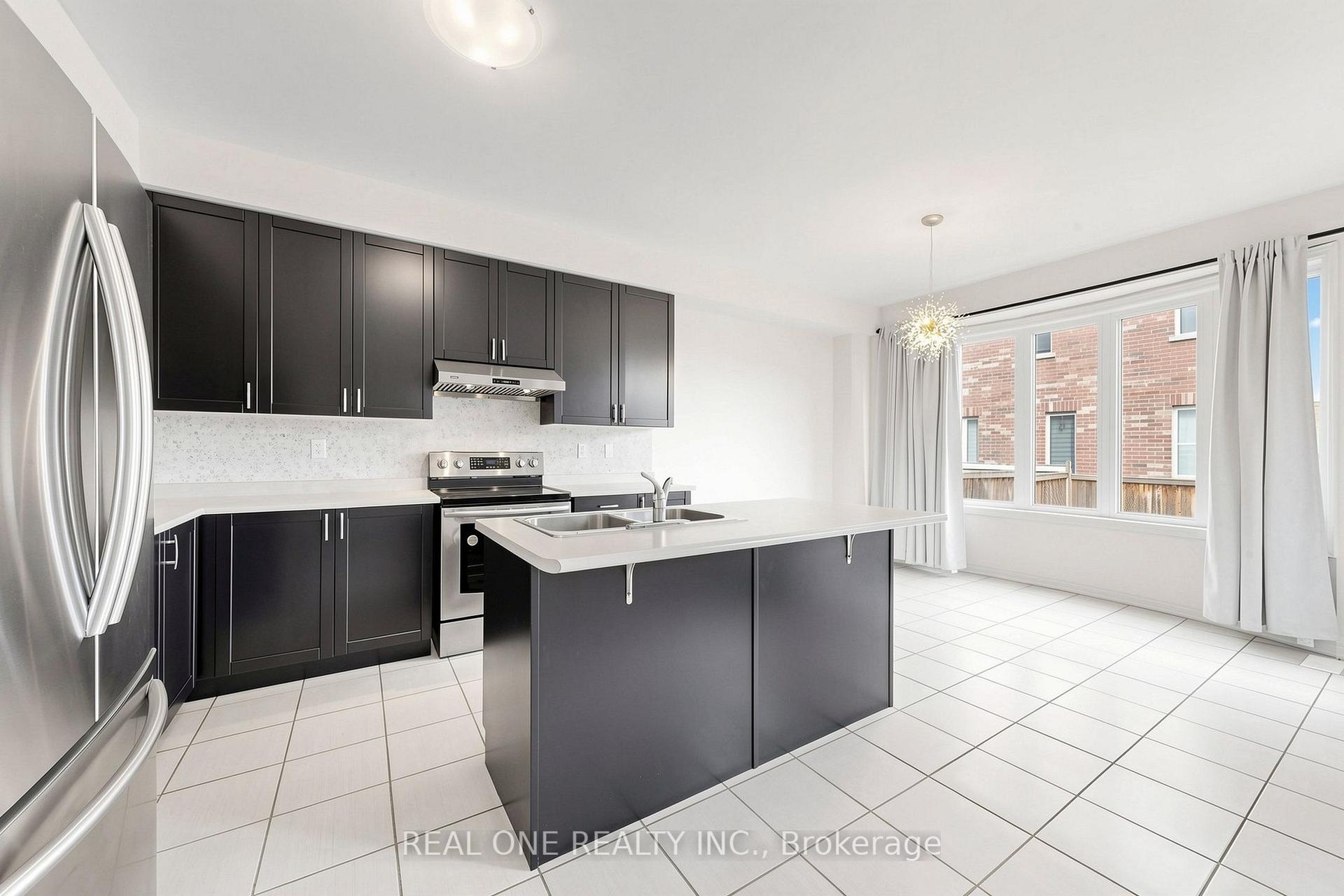 Photo 21 of 108 Hubner Avenue, Markham, Berczy — HOMEH