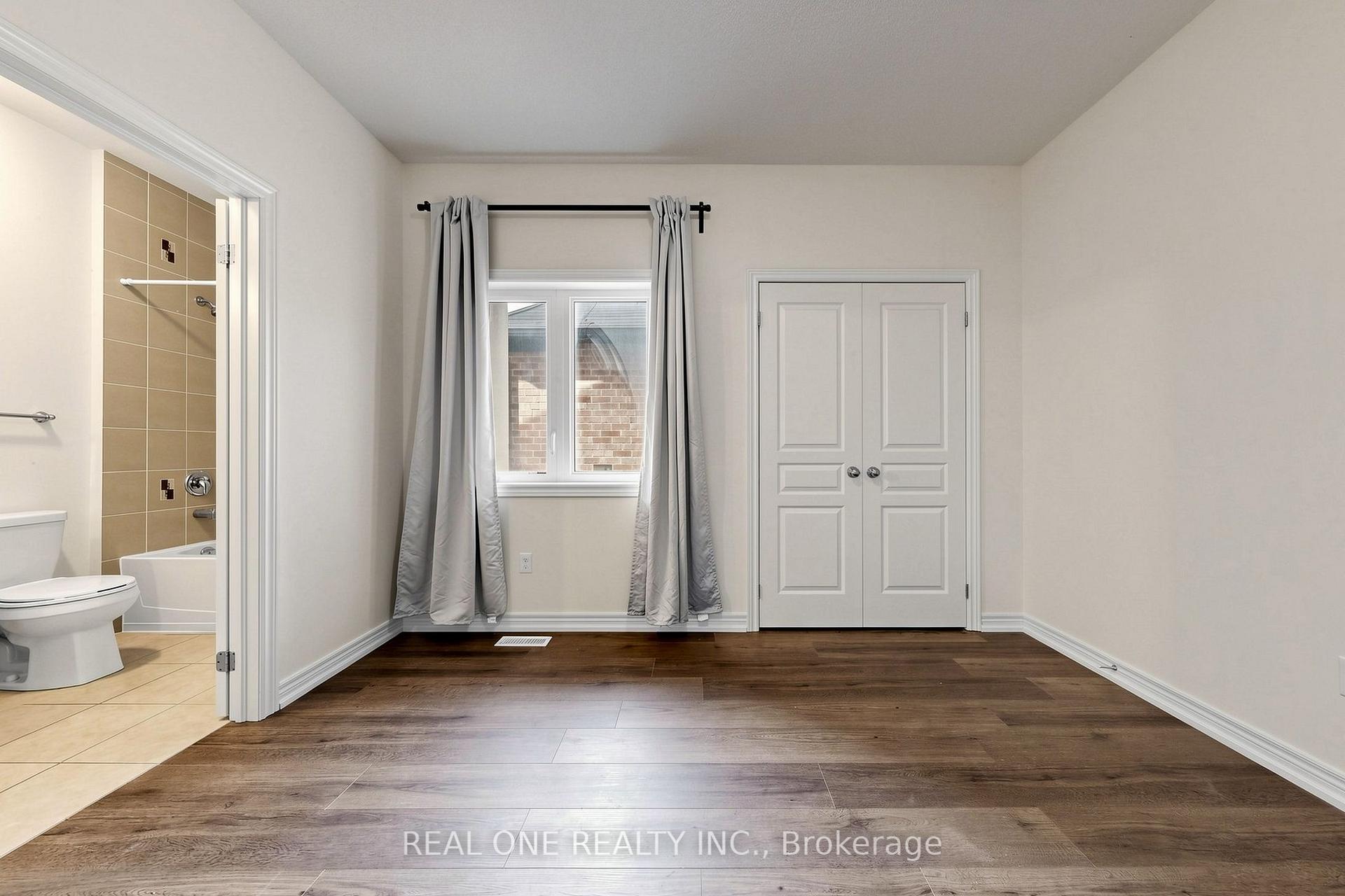 Photo 41 of 108 Hubner Avenue, Markham, Berczy — HOMEH
