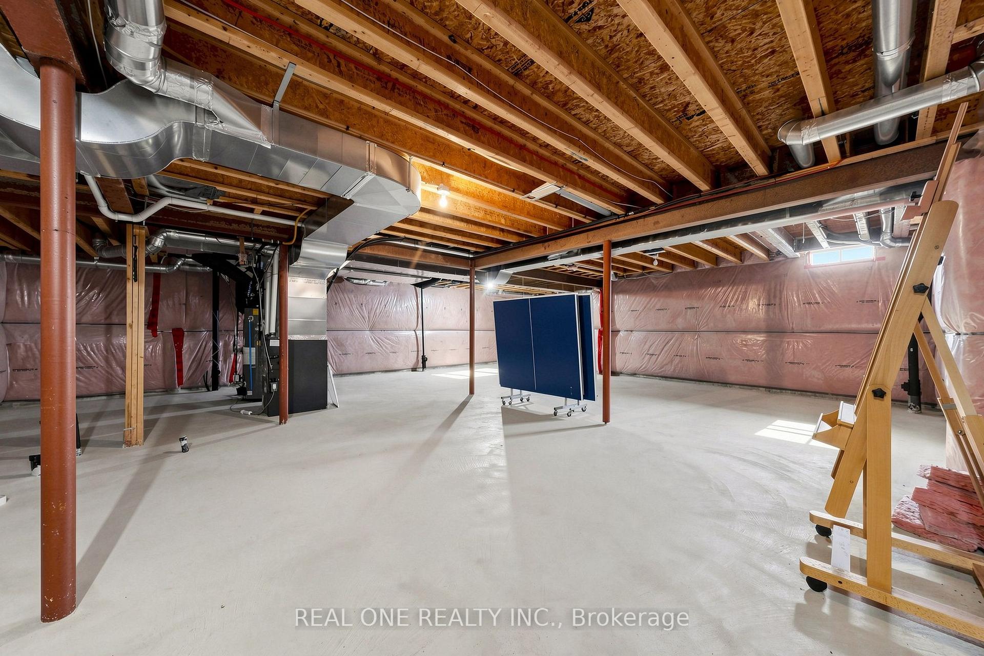 Photo 45 of 108 Hubner Avenue, Markham, Berczy — HOMEH