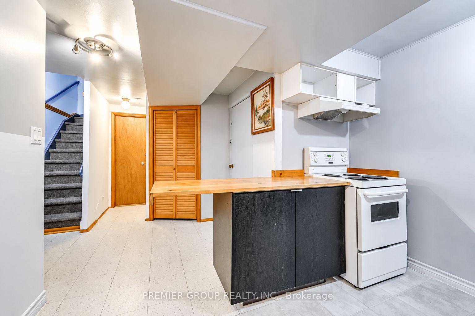 Photo 26 of 12 Kline Court, Brampton, Heart Lake West — HOMEH