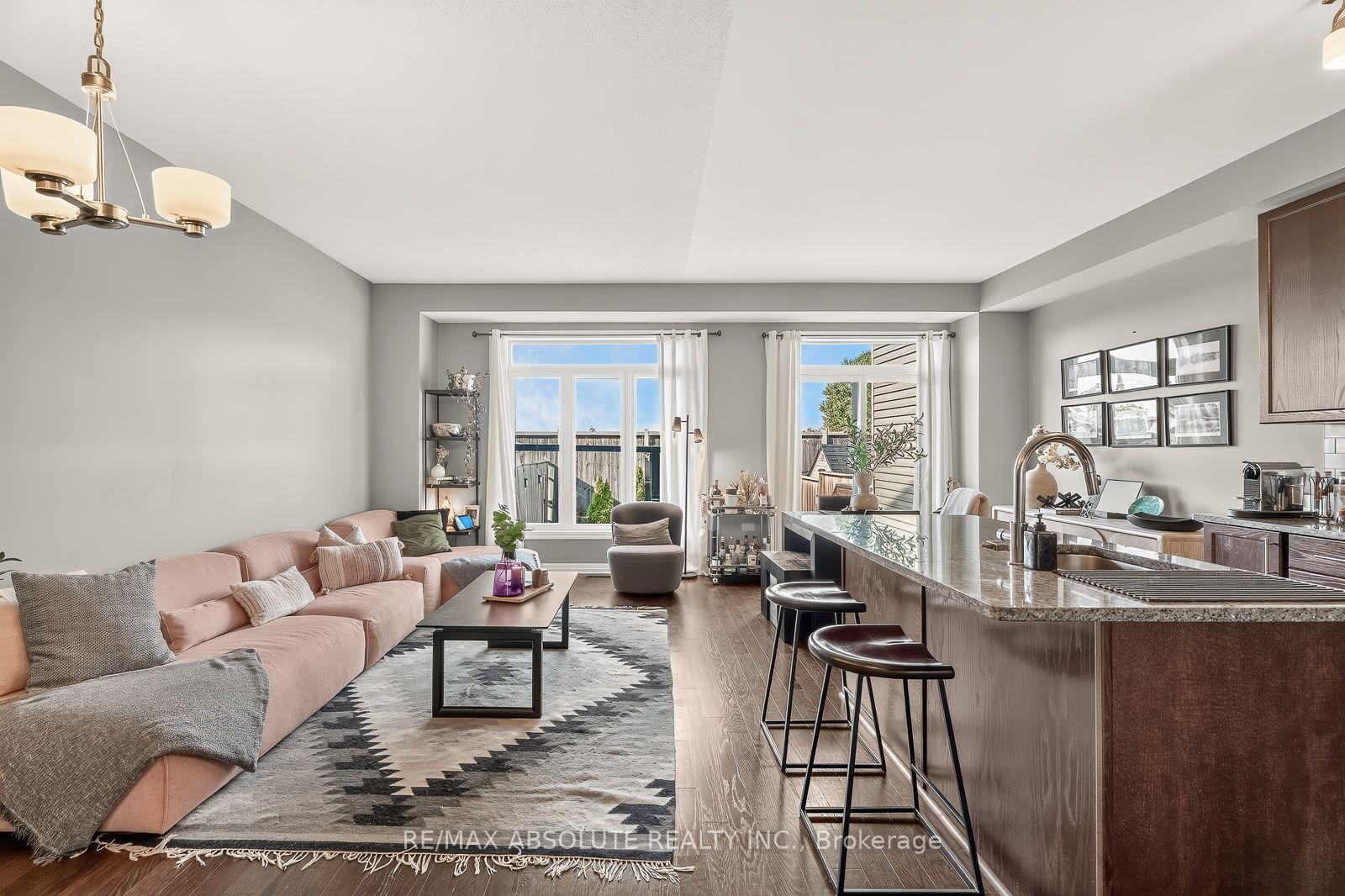 Photo 6 of 569 Rioja Street, Ottawa, Kanata - Emerald Meadows/Trailwest — HOMEH