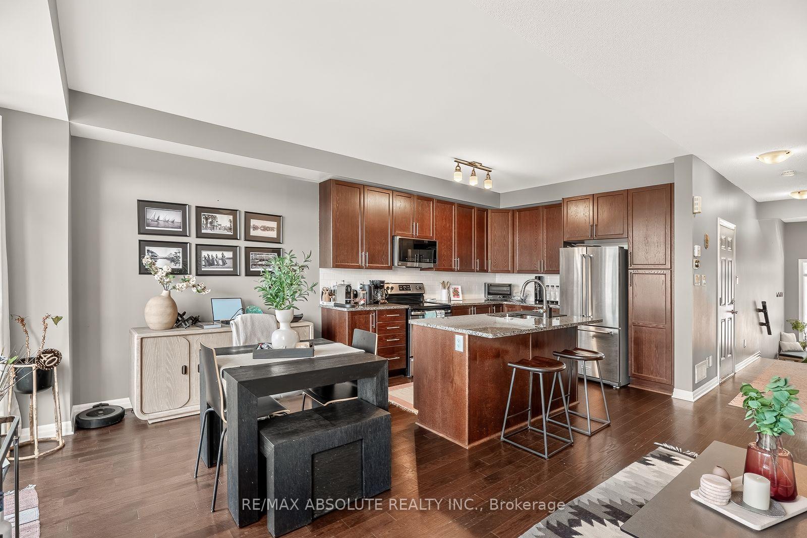 Photo 13 of 569 Rioja Street, Ottawa, Kanata - Emerald Meadows/Trailwest — HOMEH