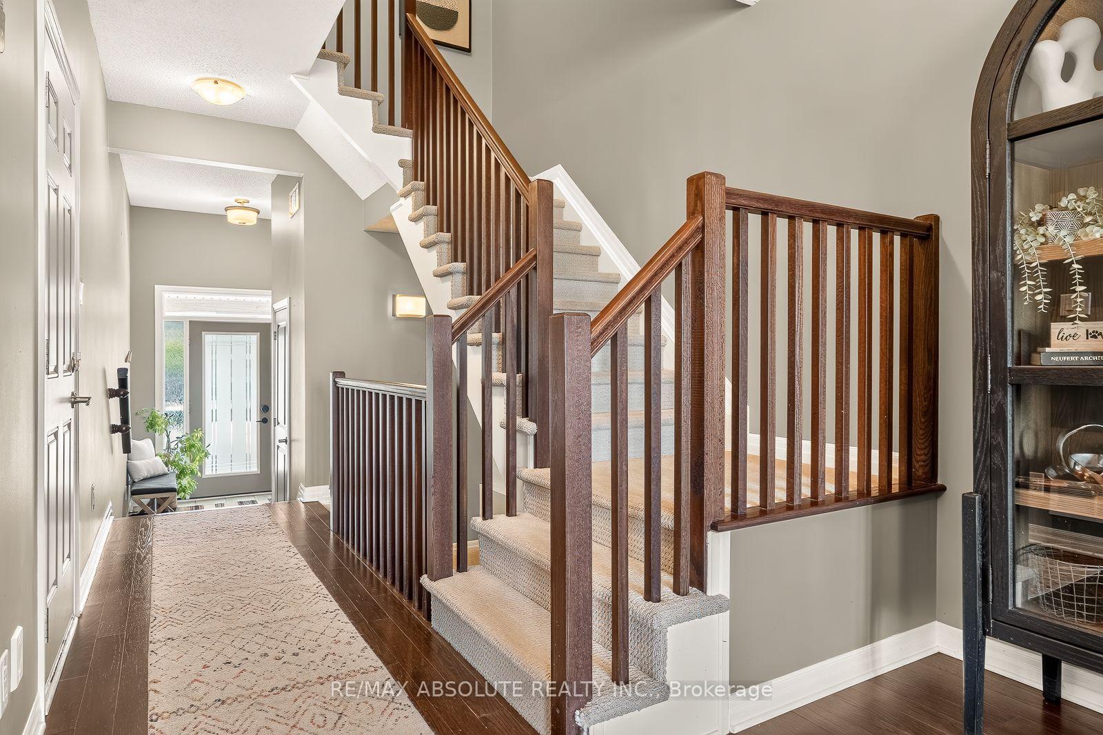 Photo 18 of 569 Rioja Street, Ottawa, Kanata - Emerald Meadows/Trailwest — HOMEH