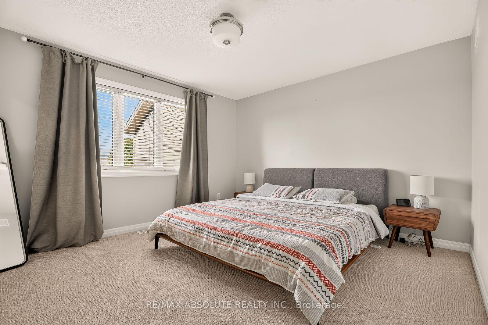 Photo 19 of 569 Rioja Street, Ottawa, Kanata - Emerald Meadows/Trailwest — HOMEH