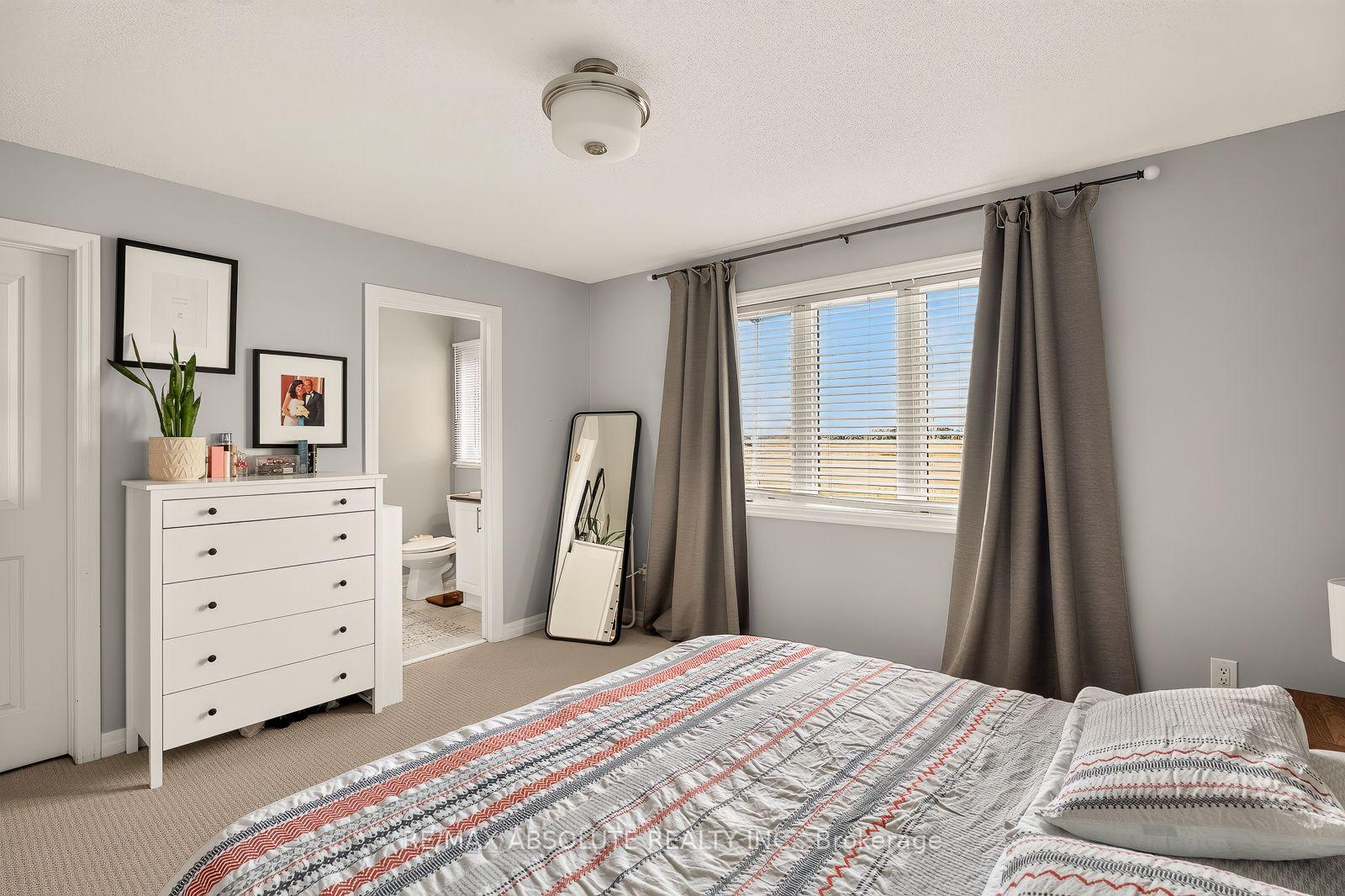 Photo 20 of 569 Rioja Street, Ottawa, Kanata - Emerald Meadows/Trailwest — HOMEH