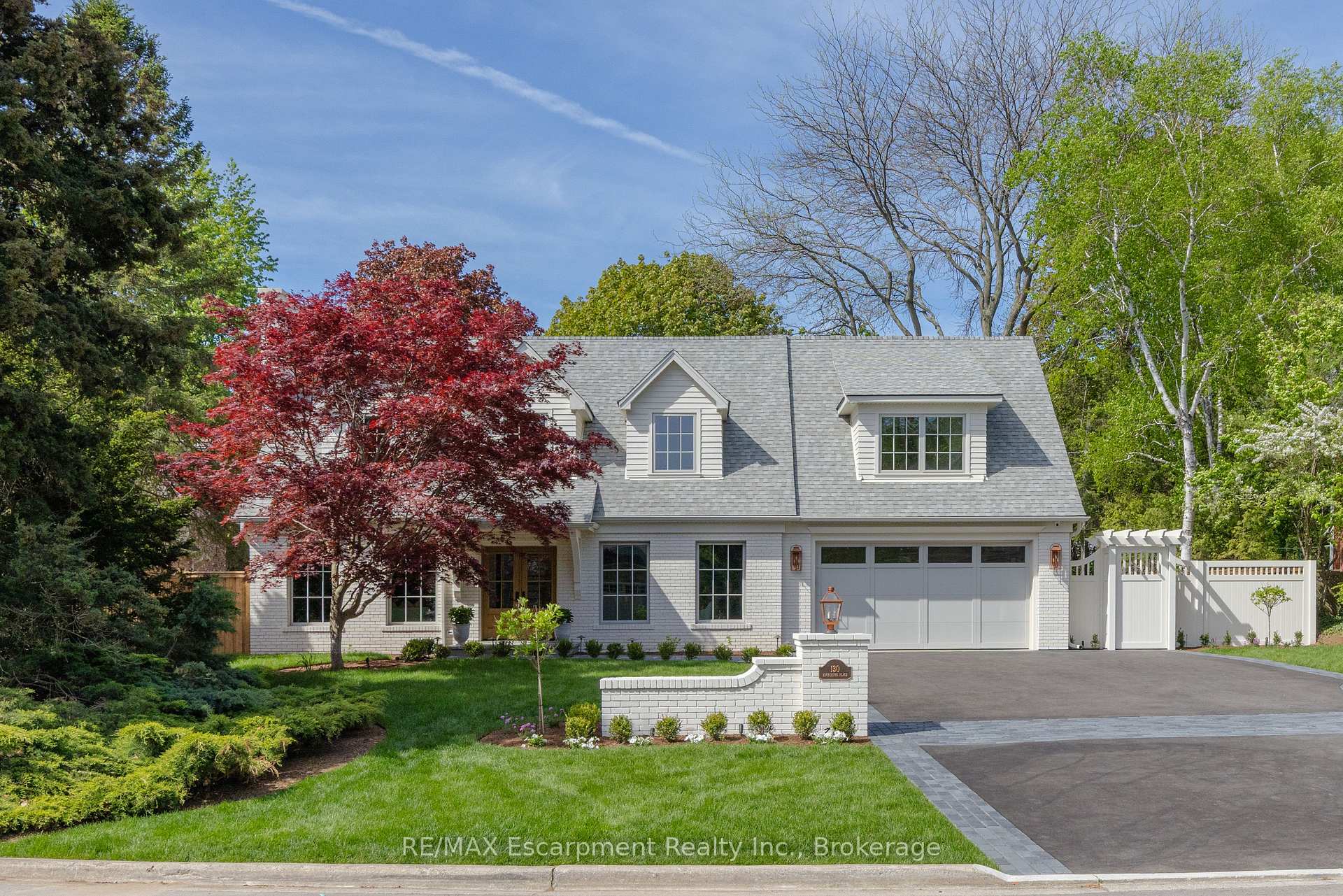 Photo 1 of 130 Edgecliffe Place, Burlington, Appleby — HOMEH