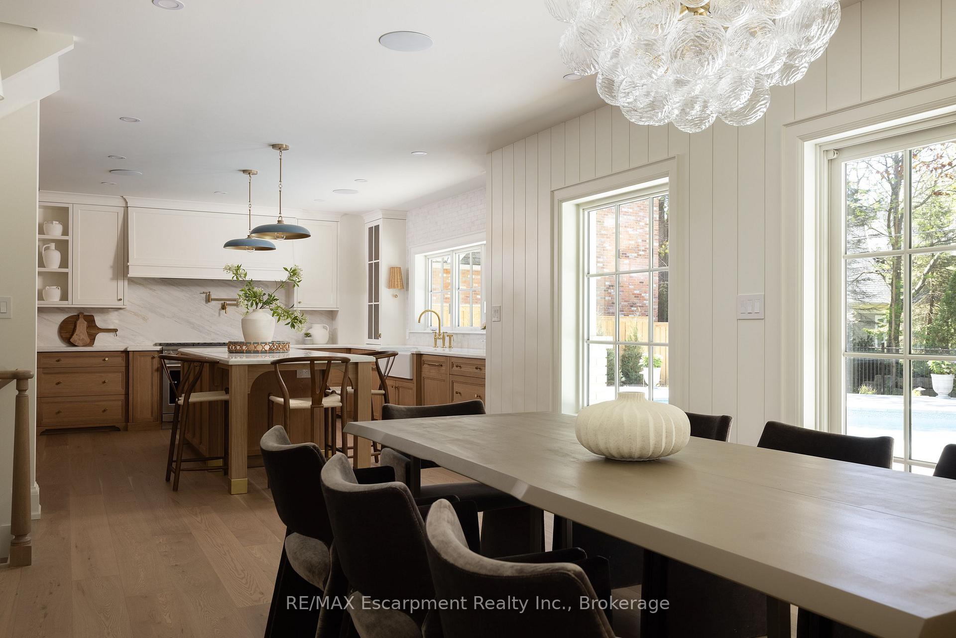 Photo 6 of 130 Edgecliffe Place, Burlington, Appleby — HOMEH