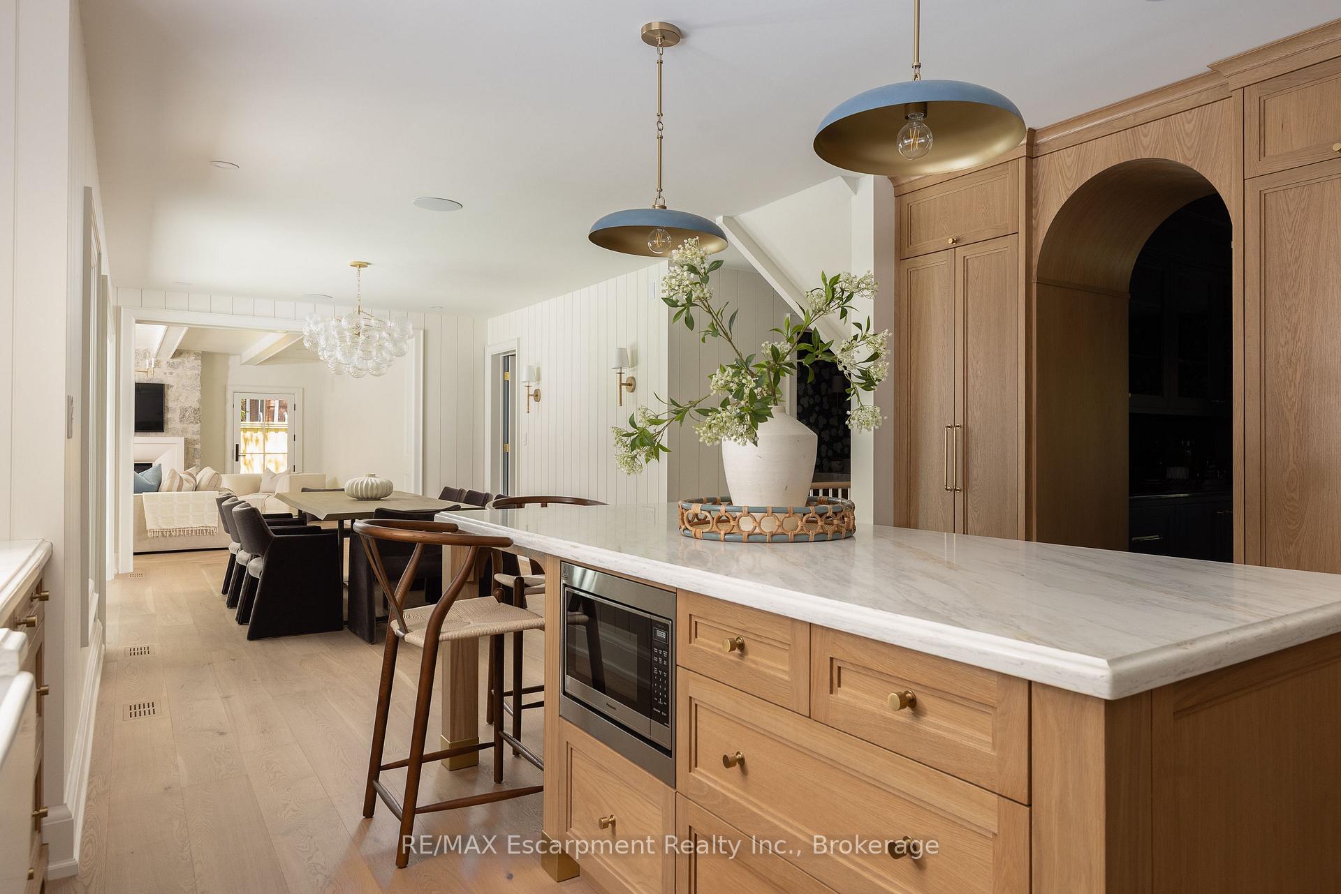 Photo 9 of 130 Edgecliffe Place, Burlington, Appleby — HOMEH