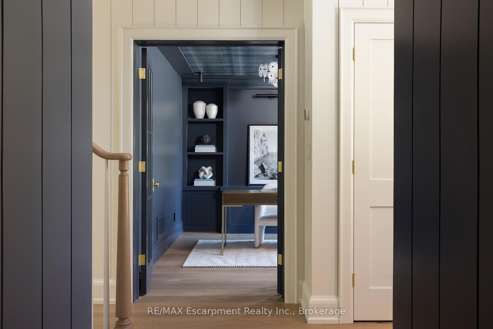 Photo 18 of 130 Edgecliffe Place, Burlington, Appleby — HOMEH