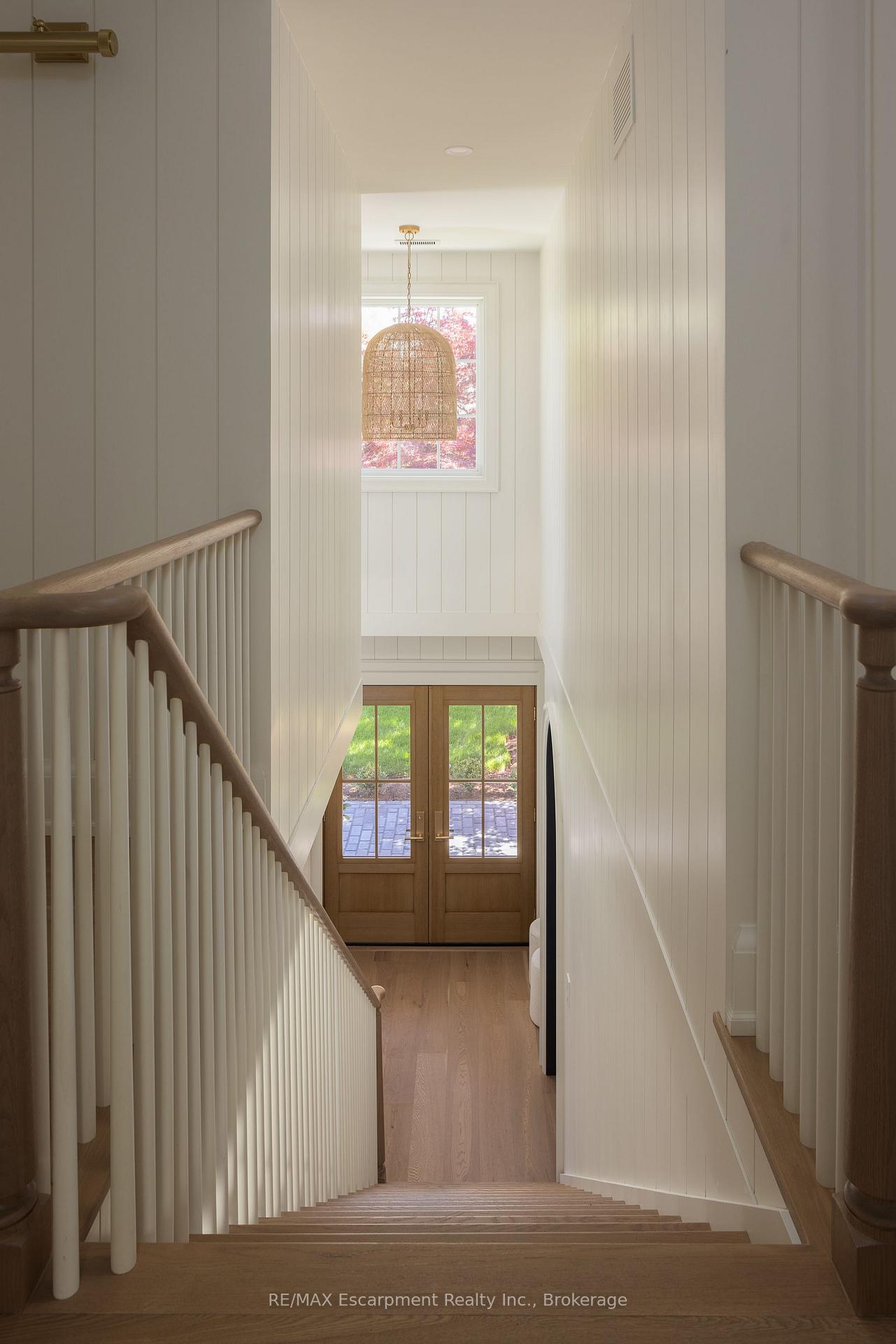Photo 22 of 130 Edgecliffe Place, Burlington, Appleby — HOMEH