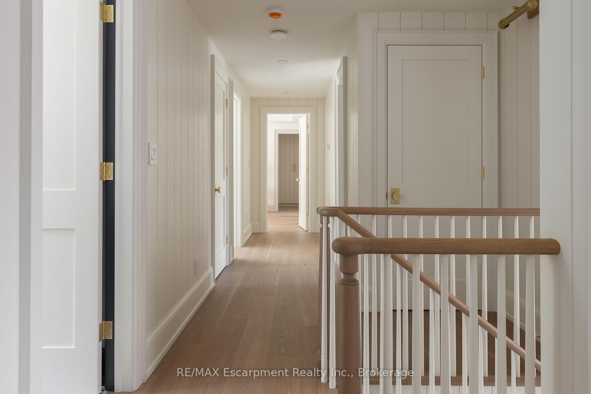 Photo 23 of 130 Edgecliffe Place, Burlington, Appleby — HOMEH