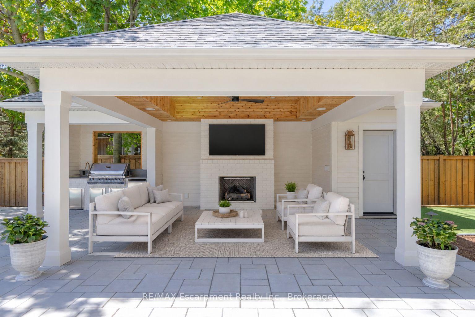 Photo 48 of 130 Edgecliffe Place, Burlington, Appleby — HOMEH