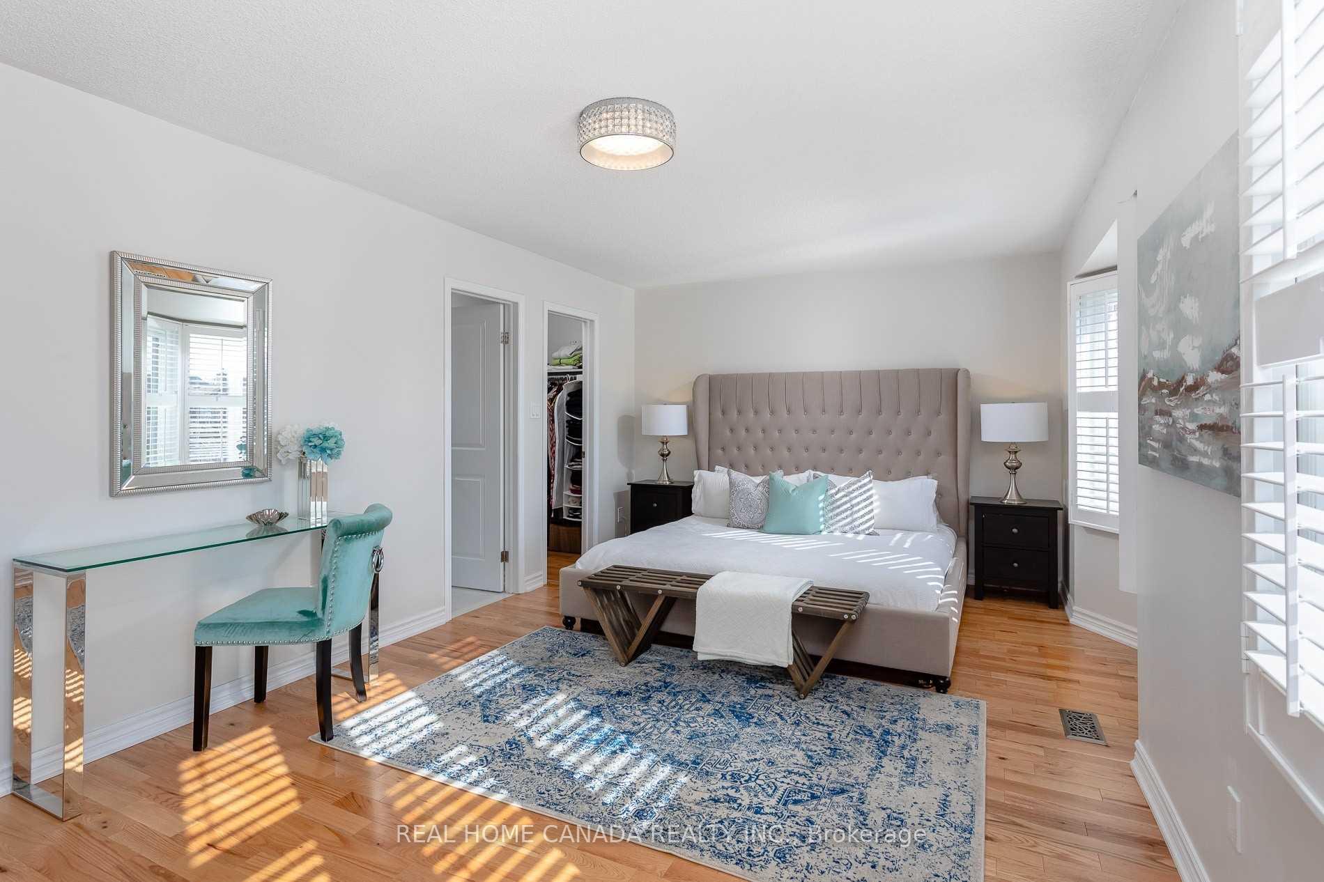Photo 13 of 1542 Prince John Circle, Oakville, Clearview — HOMEH