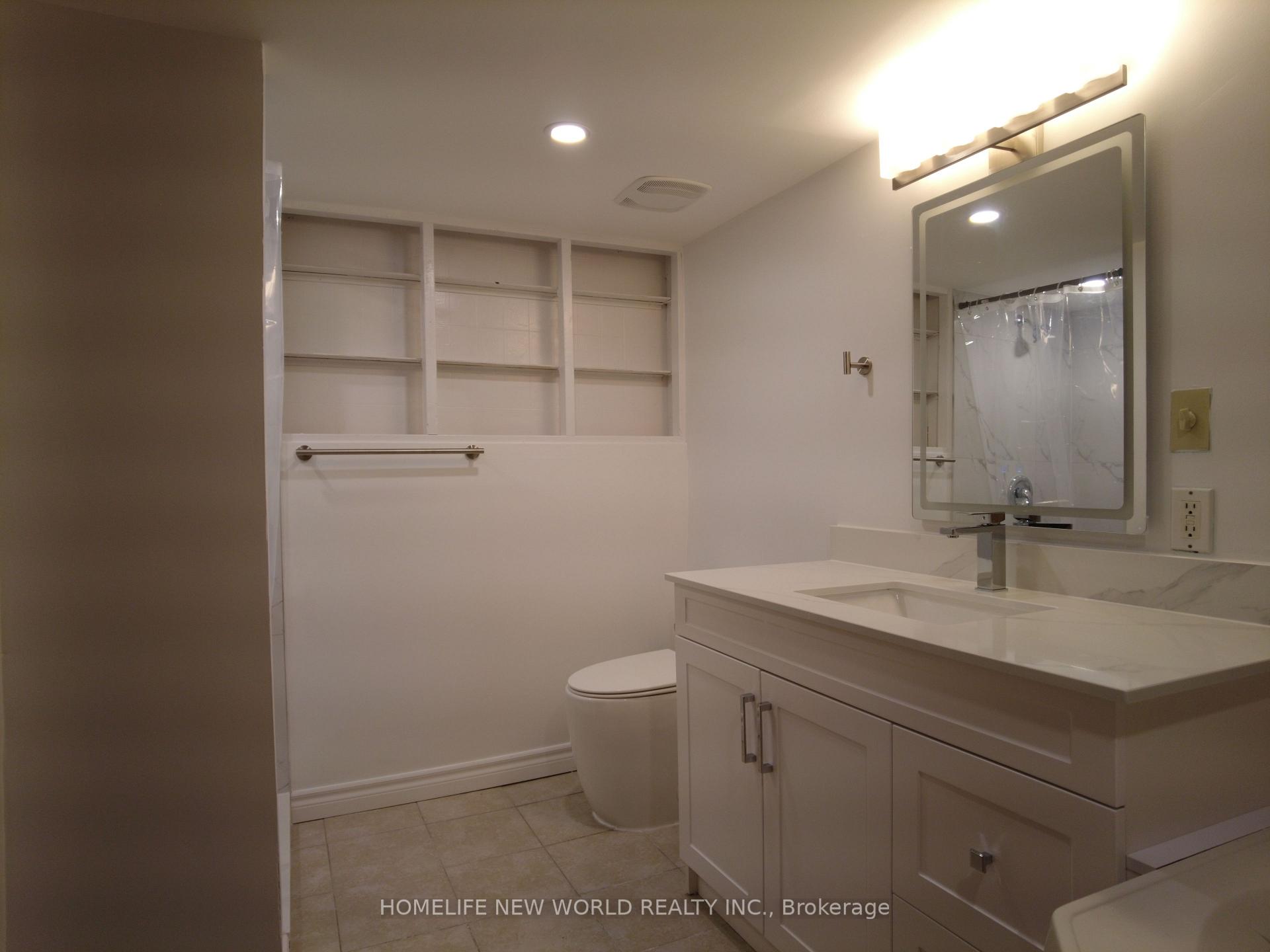 Photo 28 of 42 Engel Crescent, Barrie, Letitia Heights — HOMEH