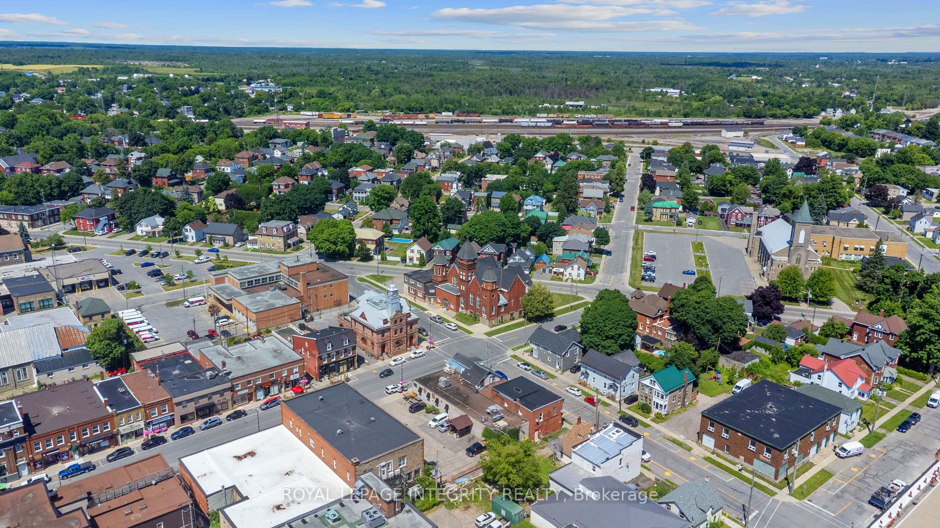 Photo 39 of 34 Market Street, Smiths Falls, Smiths Falls — HOMEH