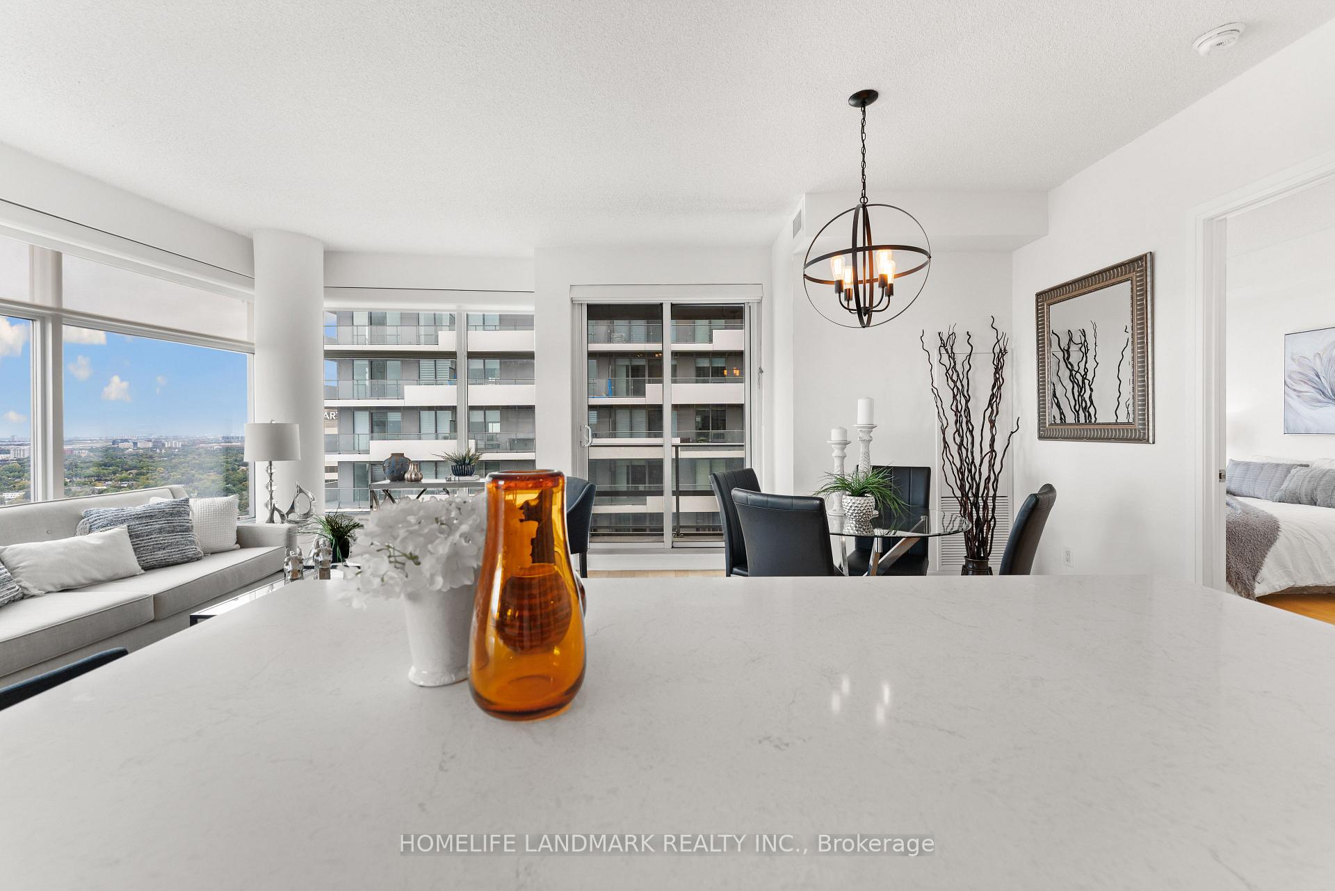 Photo 16 of Unit 4508, 2191 Yonge Street, Toronto, Mount Pleasant West — HOMEH