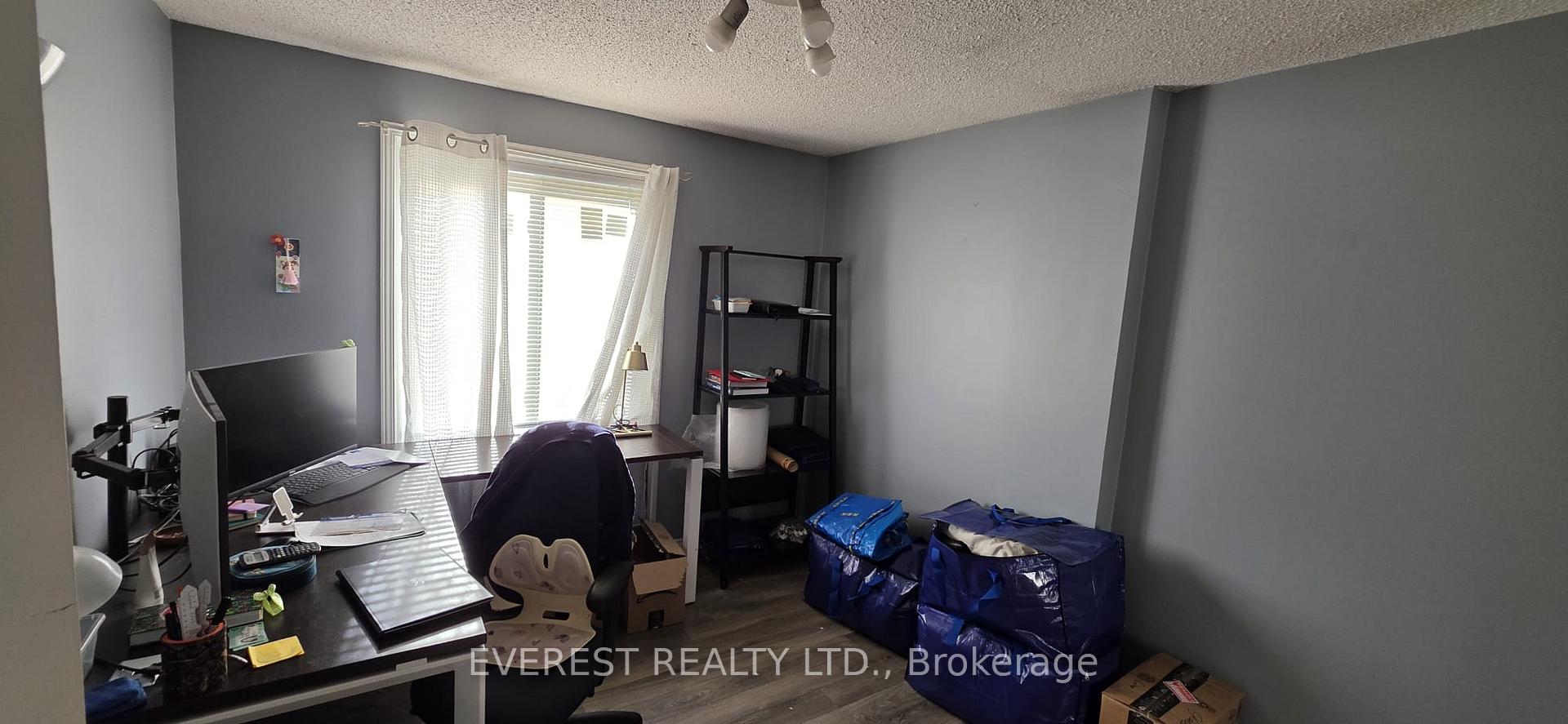 Photo 42 of 88 Shakespeare Crescent, Barrie, Letitia Heights — HOMEH