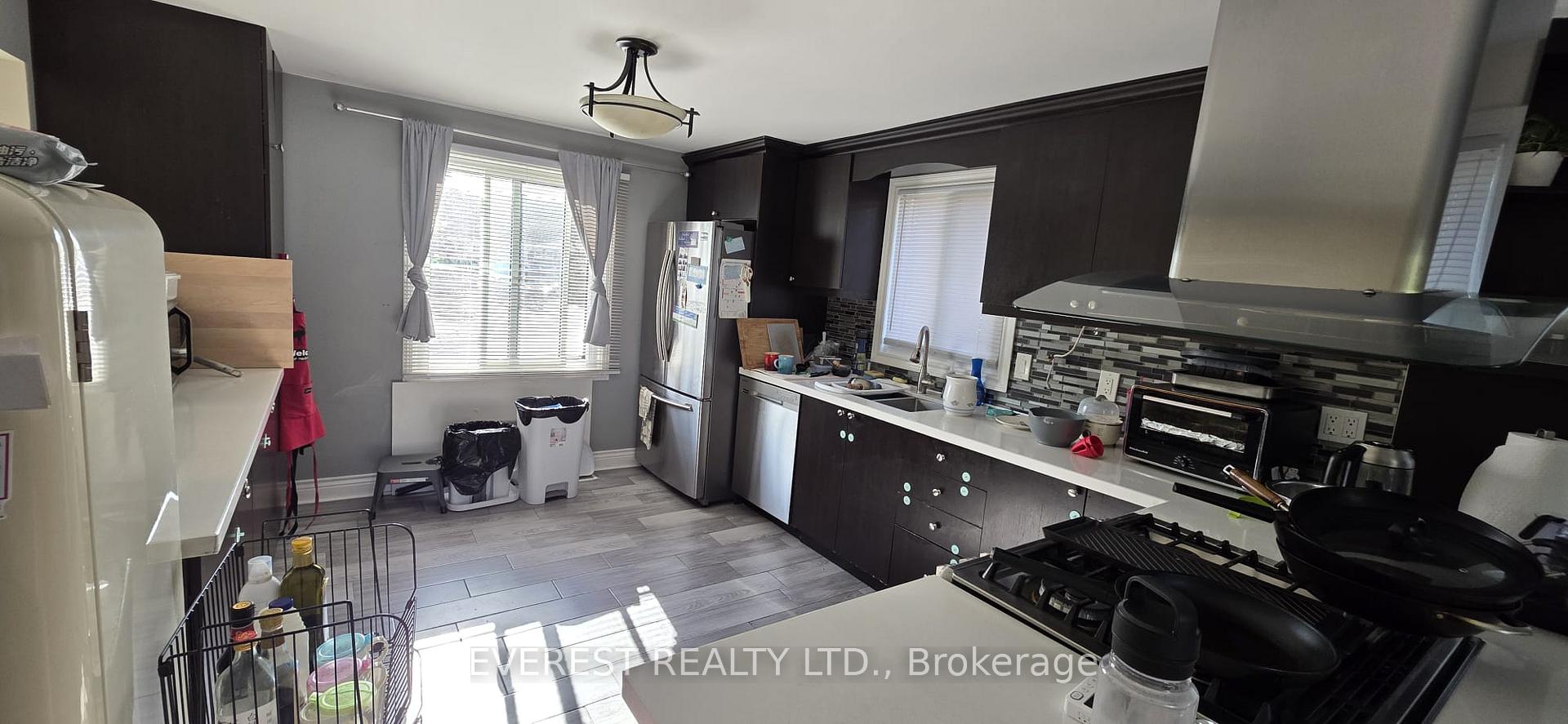 Photo 46 of 88 Shakespeare Crescent, Barrie, Letitia Heights — HOMEH