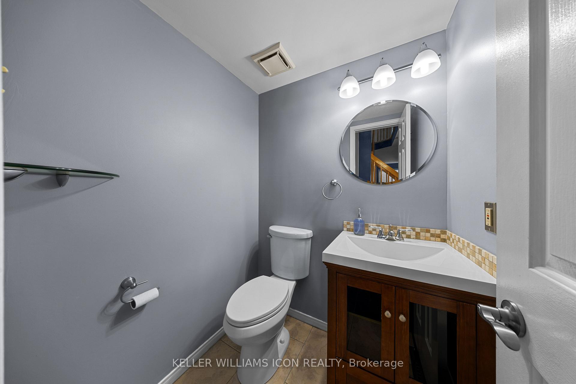 Photo 3 of 116 Halley Street, Ottawa, Barrhaven - Heritage Park — HOMEH