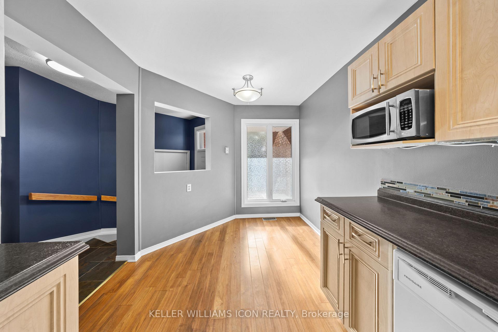 Photo 5 of 116 Halley Street, Ottawa, Barrhaven - Heritage Park — HOMEH