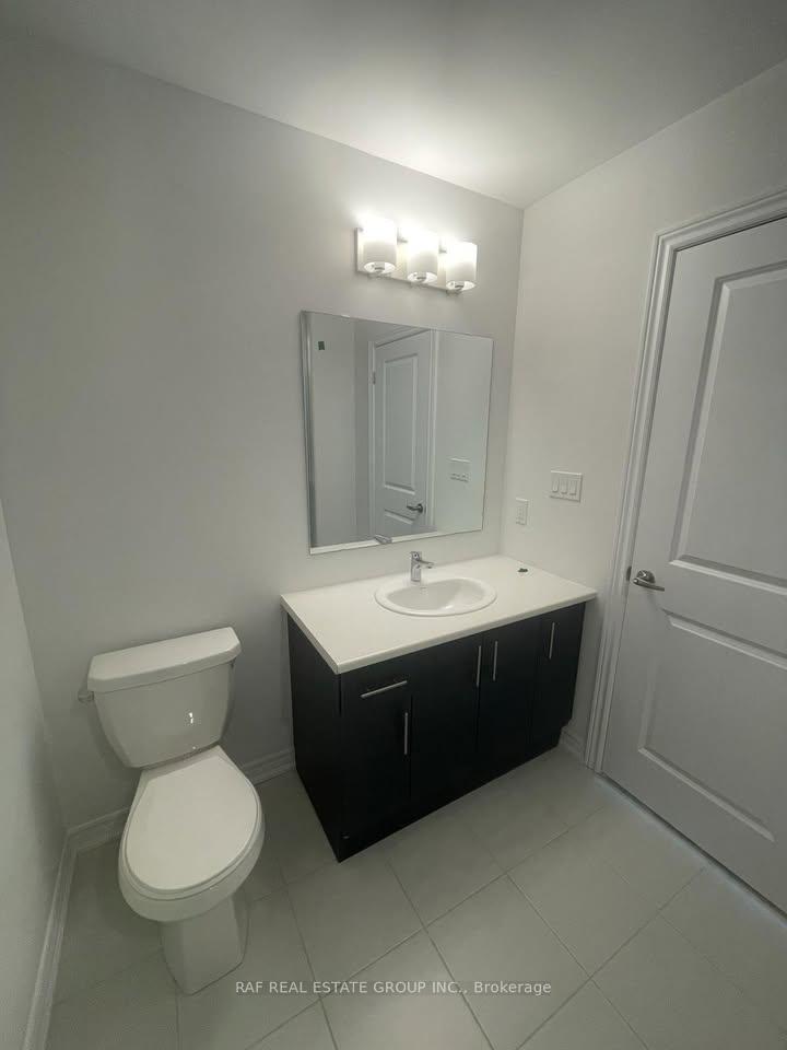 Photo 9 of 1065 Lockie Drive, Oshawa, Kedron — HOMEH