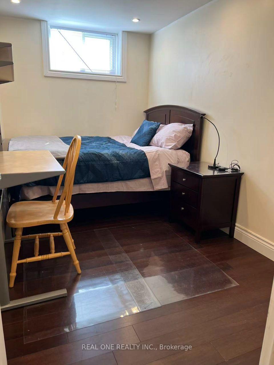 Photo 8 of Unit Bsmt, 58 Sewell Drive, Oakville, College Park — HOMEH