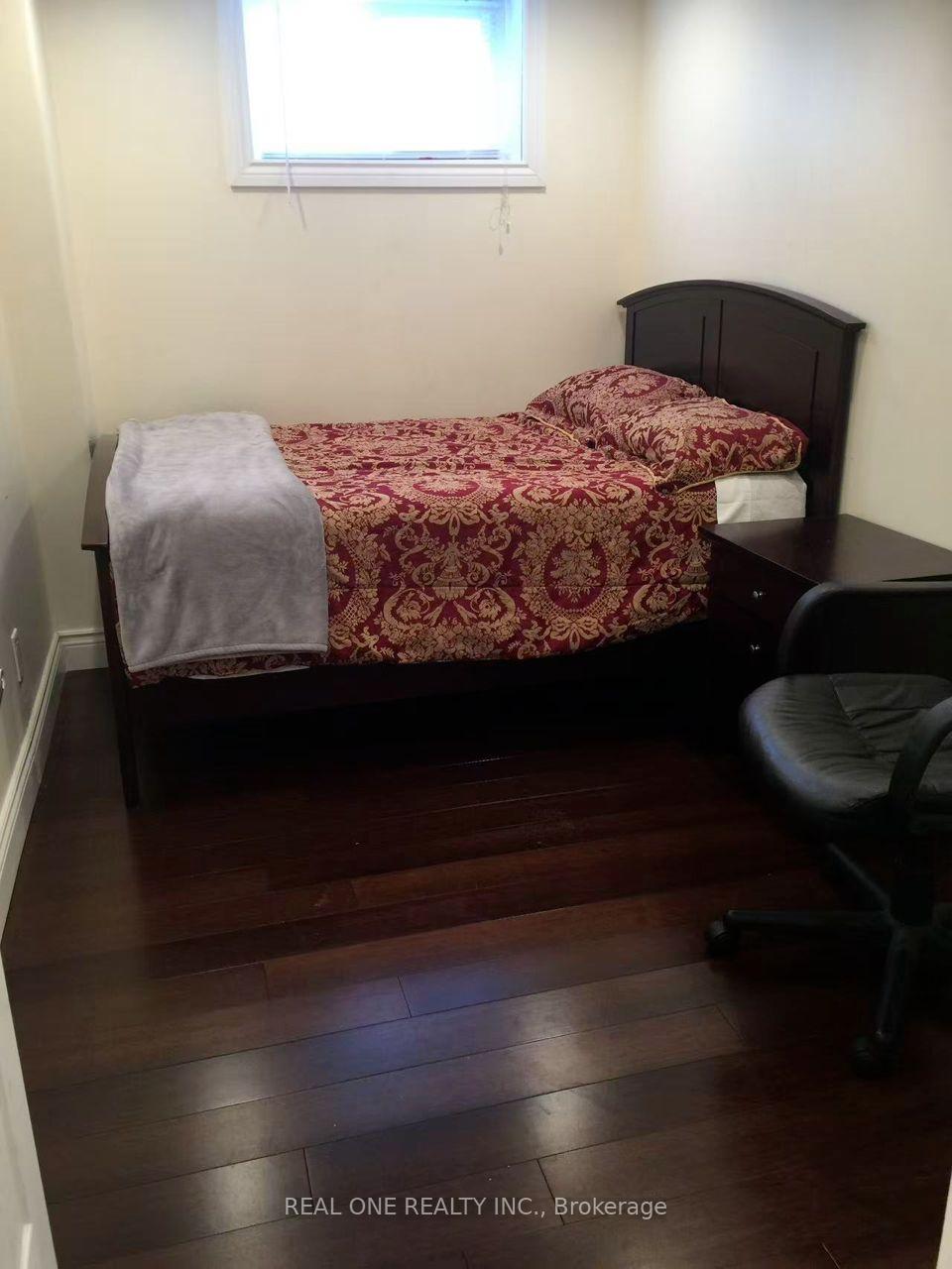 Photo 9 of Unit Bsmt, 58 Sewell Drive, Oakville, College Park — HOMEH