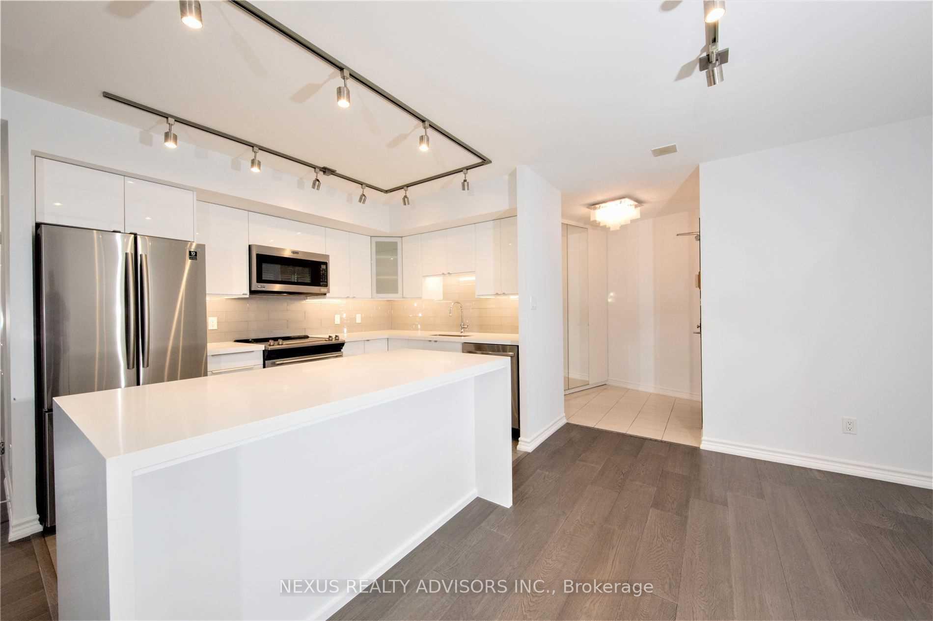 Photo 5 of Unit 2008, 25 The Esplanade, Toronto, Waterfront Communities — HOMEH
