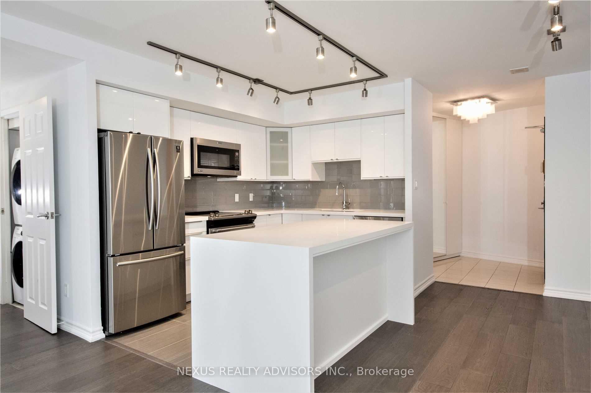 Photo 7 of Unit 2008, 25 The Esplanade, Toronto, Waterfront Communities — HOMEH