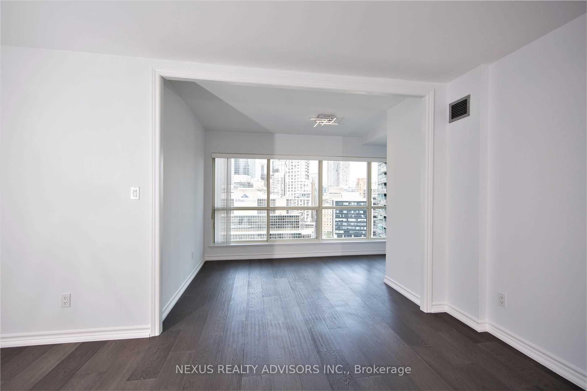 Photo 10 of Unit 2008, 25 The Esplanade, Toronto, Waterfront Communities — HOMEH