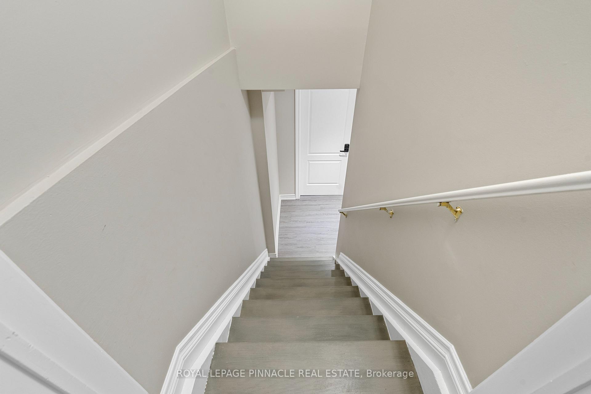 Photo 4 of 3265 Topeka Drive, Mississauga, Churchill Meadows — HOMEH