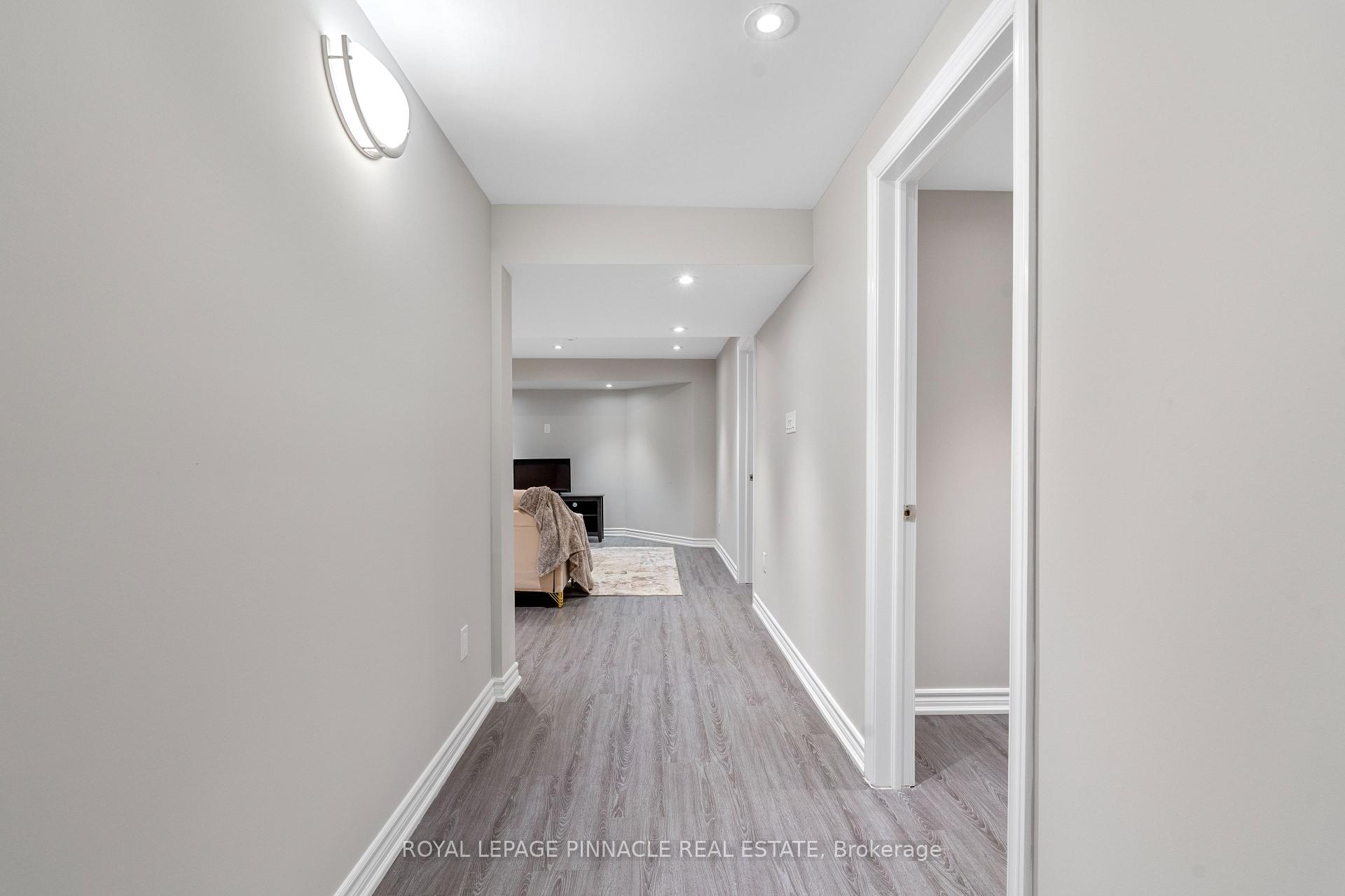 Photo 8 of 3265 Topeka Drive, Mississauga, Churchill Meadows — HOMEH
