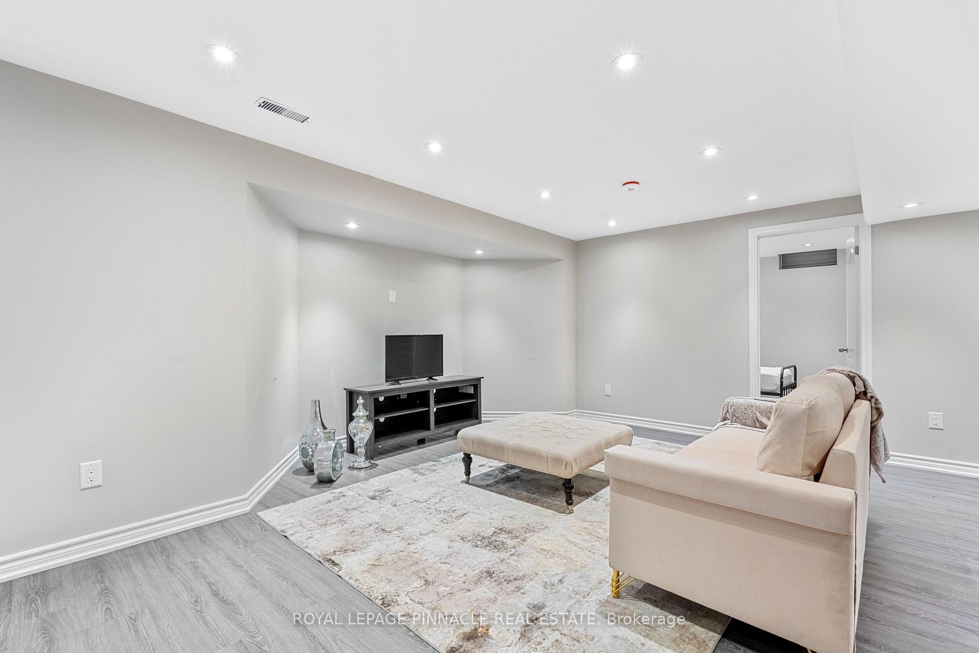 Photo 14 of 3265 Topeka Drive, Mississauga, Churchill Meadows — HOMEH