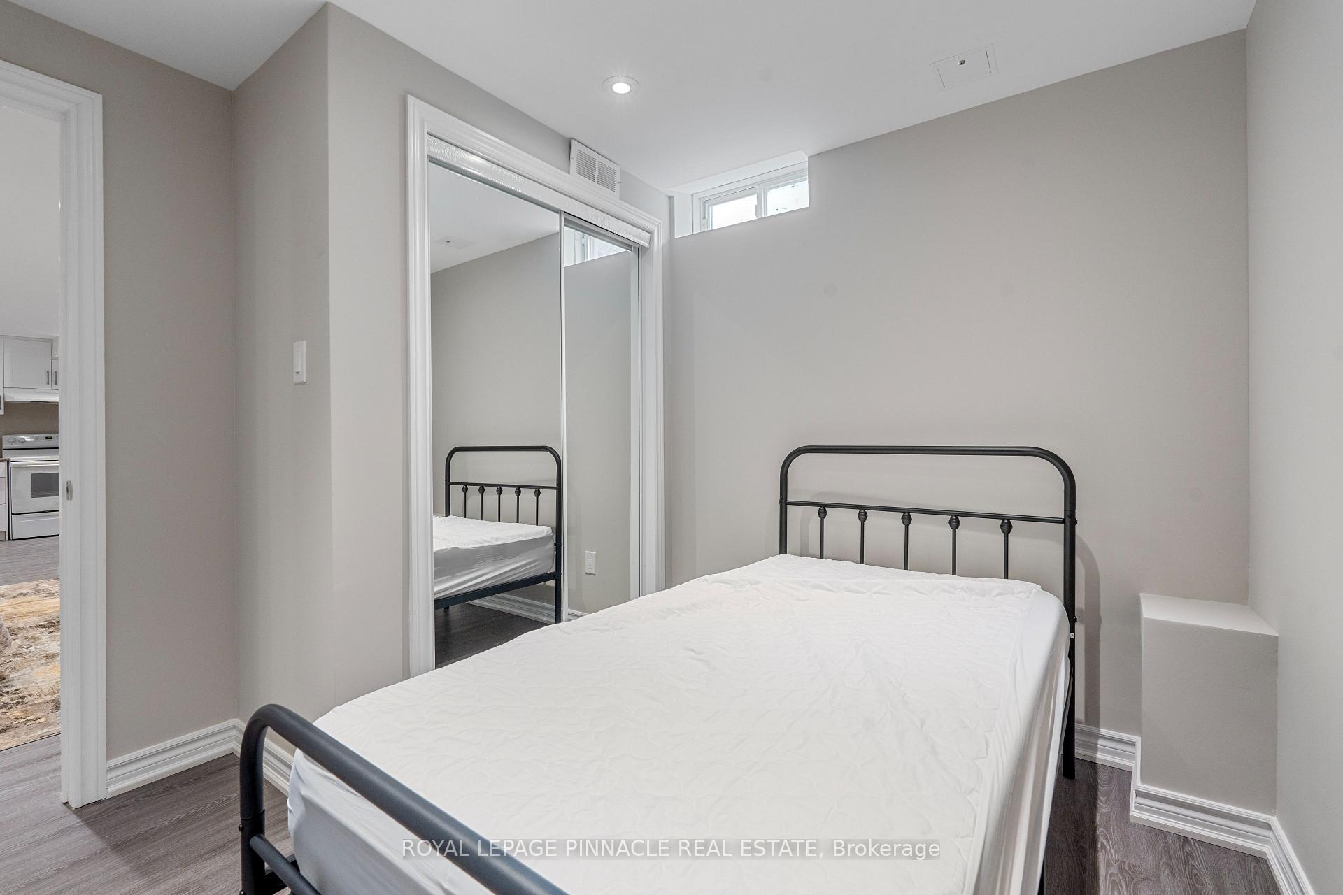 Photo 16 of 3265 Topeka Drive, Mississauga, Churchill Meadows — HOMEH