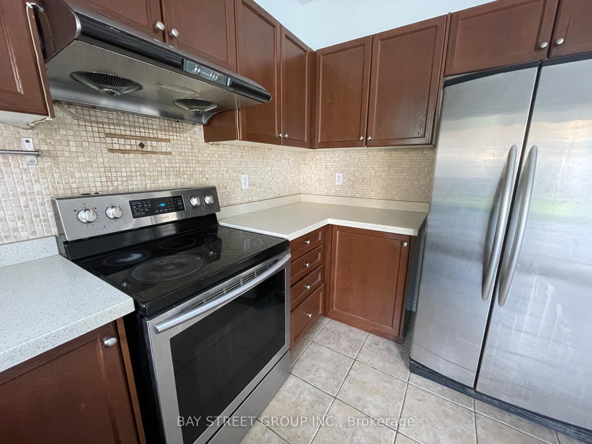 Photo 15 of 2 Willow Trail Road, Markham, Greensborough — HOMEH