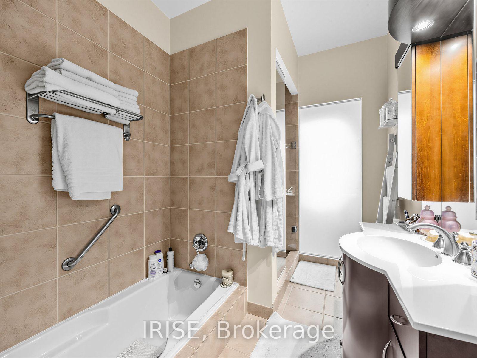 Photo 18 of Unit 1014, 155 Dalhousie Street, Toronto, Church-Yonge Corridor — HOMEH