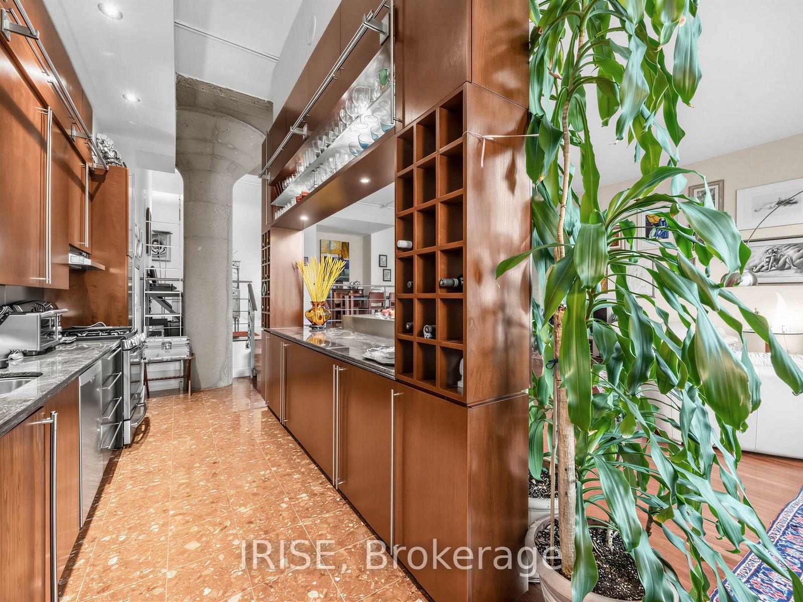 Photo 4 of Unit 1014, 155 Dalhousie Street, Toronto, Church-Yonge Corridor — HOMEH