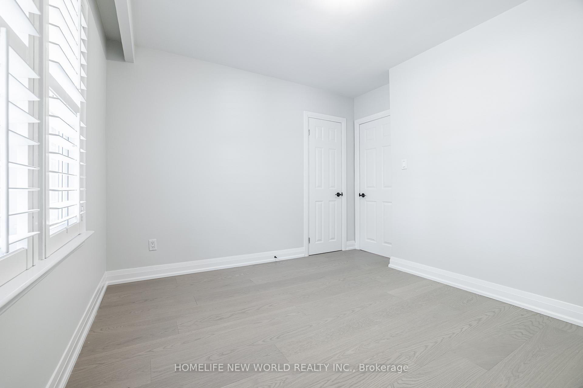 Photo 14 of 192 Combe Avenue, North York, Bathurst Manor — HOMEH