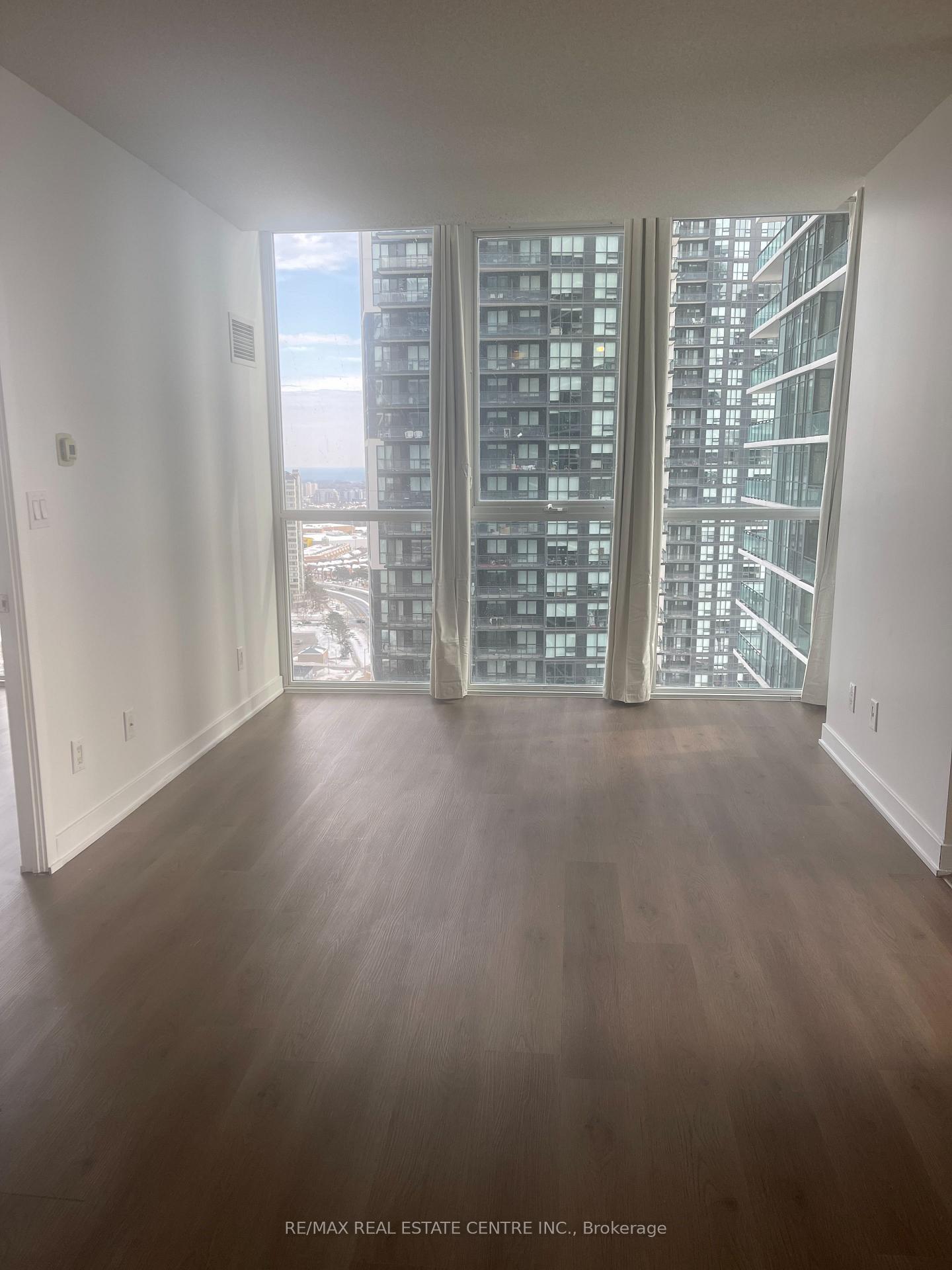 Photo 6 of Unit 2104, 4070 Confederation Parkway, Mississauga, City Centre — HOMEH
