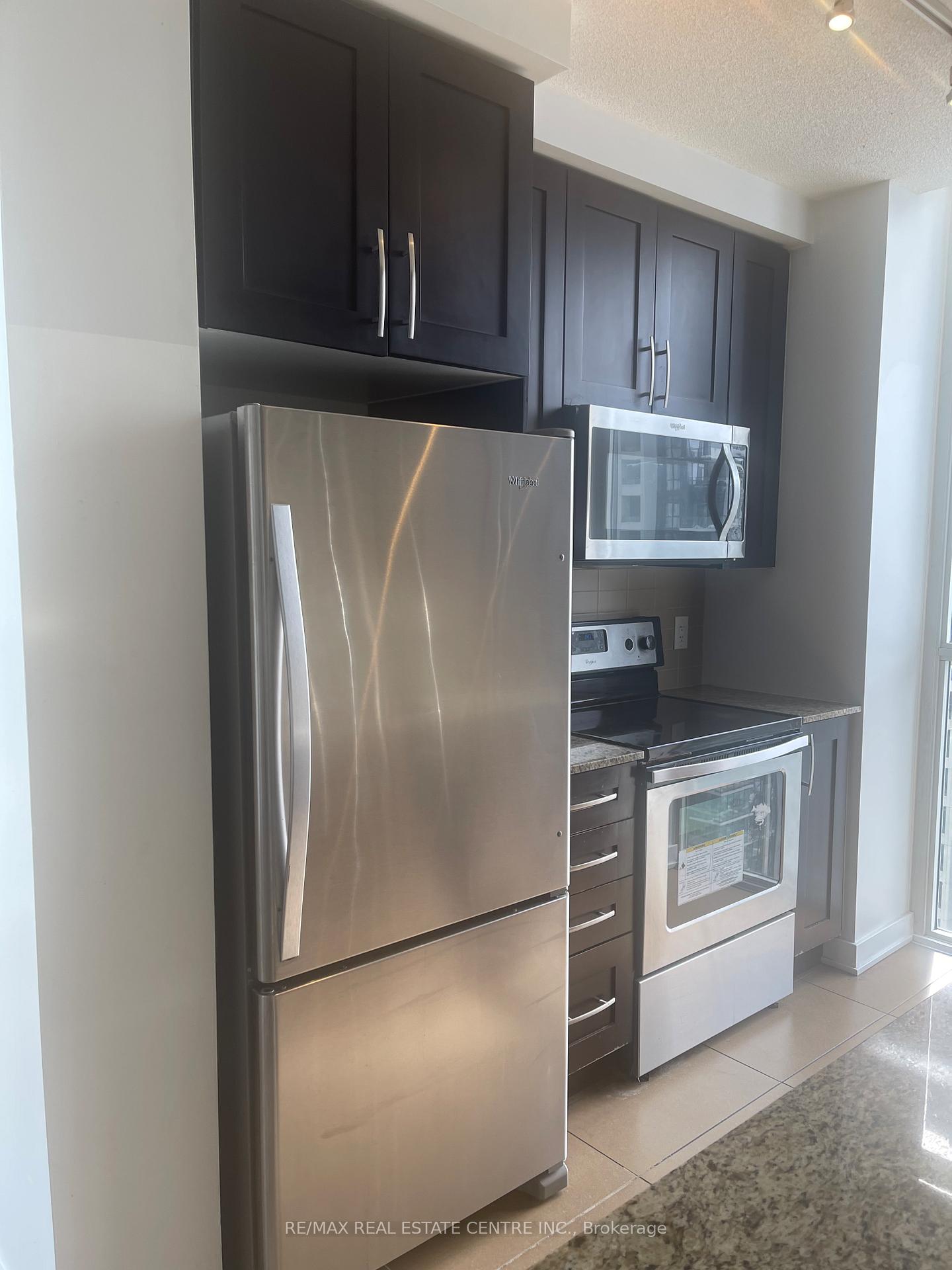 Photo 18 of Unit 2104, 4070 Confederation Parkway, Mississauga, City Centre — HOMEH