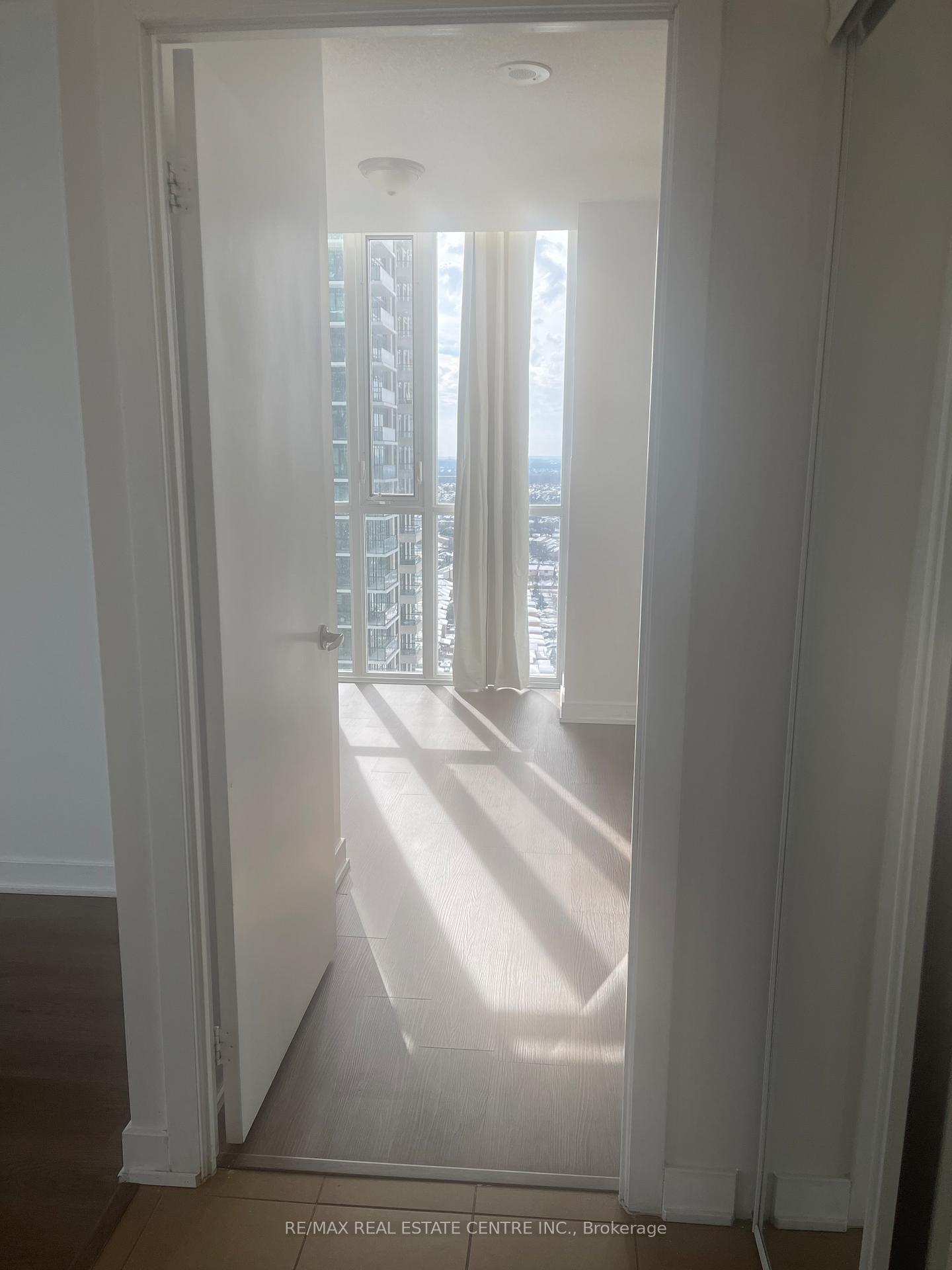 Photo 29 of Unit 2104, 4070 Confederation Parkway, Mississauga, City Centre — HOMEH
