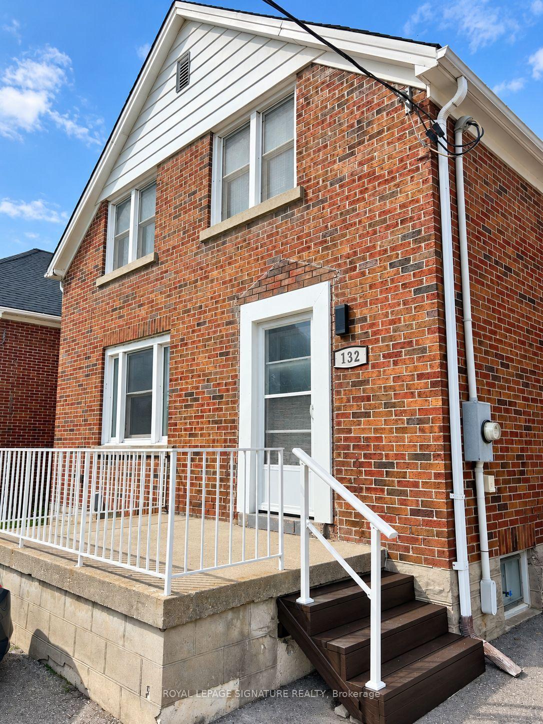 Photo 3 of Unit UPPER, 132 Bridgeport Road E, Waterloo, Uptown Waterloo — HOMEH