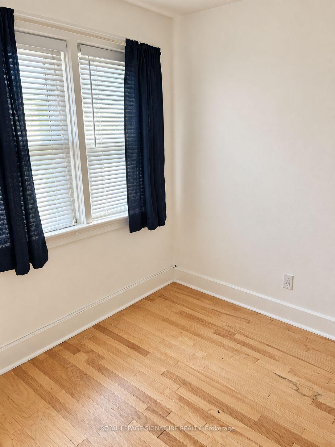 Photo 9 of Unit UPPER, 132 Bridgeport Road E, Waterloo, Uptown Waterloo — HOMEH