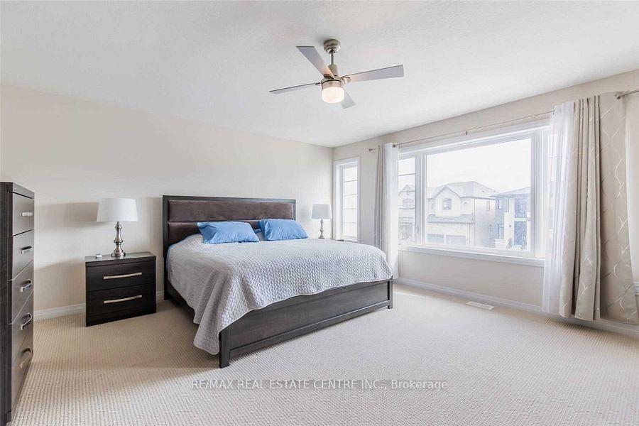 Photo 8 of 101 Greenwich Avenue, Hamilton, Stoney Creek Mountain — HOMEH