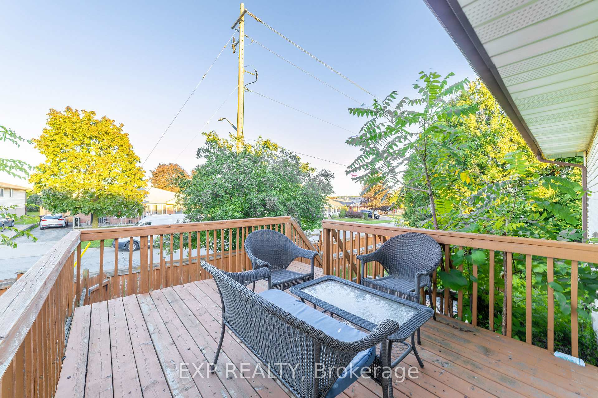 Photo 16 of 137 Nickolas Crescent, Cambridge, Silver Heights — HOMEH