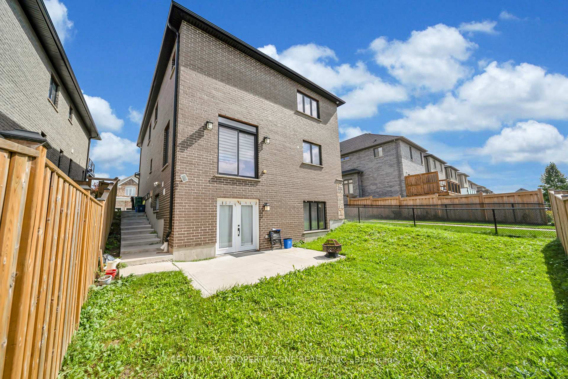 Photo 57 of 187 Forest Creek Drive, Kitchener, Pioneer Park/Doon/Wyldwoods — HOMEH