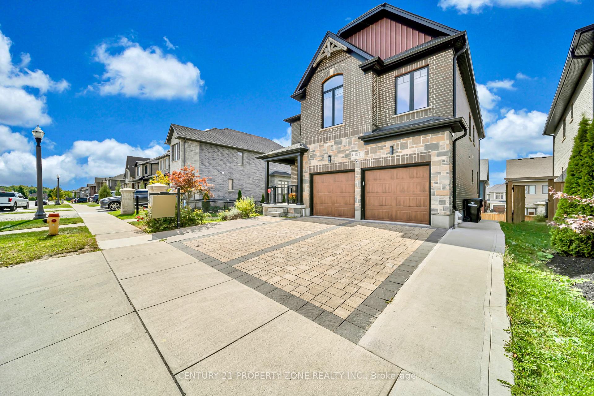 Photo 7 of 187 Forest Creek Drive, Kitchener, Pioneer Park/Doon/Wyldwoods — HOMEH